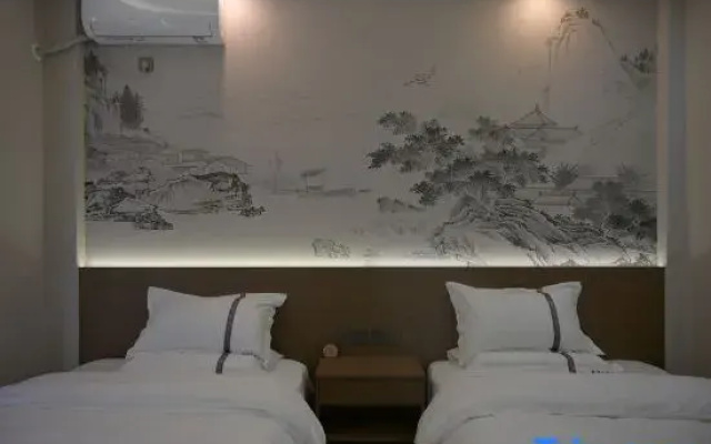 xin feng Hotel