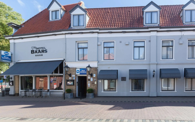 hotelImage