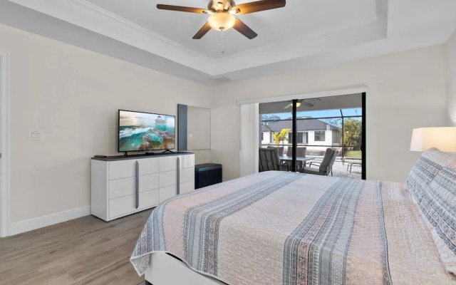 Midpoint Villa by Distinctive Beach Rentals