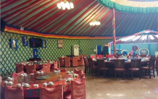 Chongli Saiwai Menggu Camp