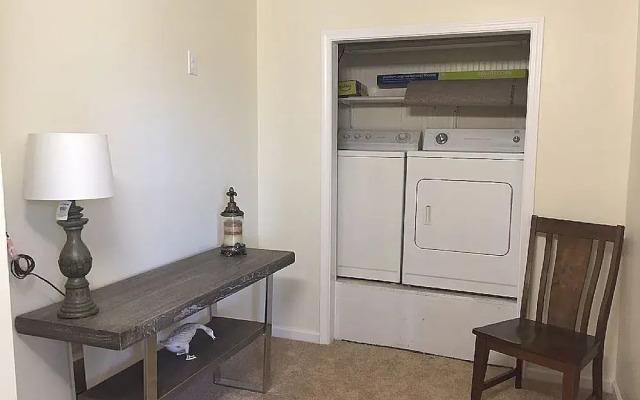Sunlight - 4 Br Home