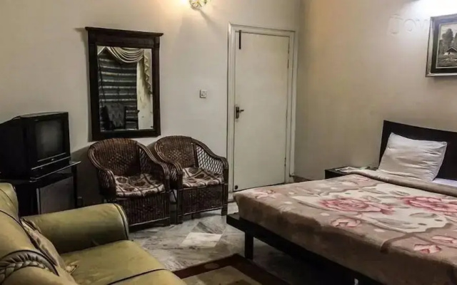Islamabad Lodge