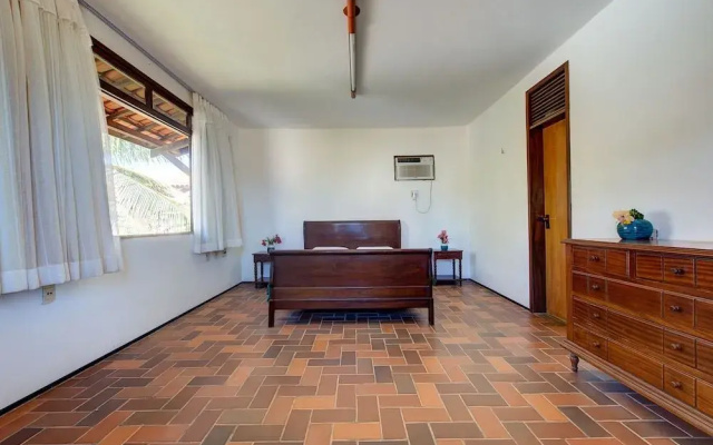 House with Hot Tub in Porto das Dunas