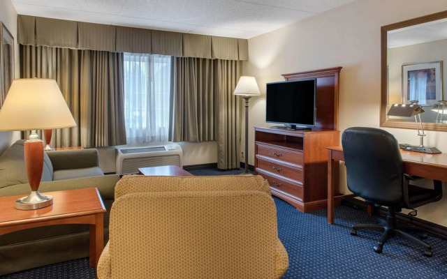 Quality Hotel Conference Center Cincinnati Blue Ash