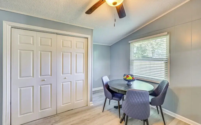 Hike, Golf & Fish: Pine Bluff Retreat