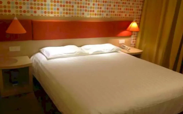 Home Inn Hotel