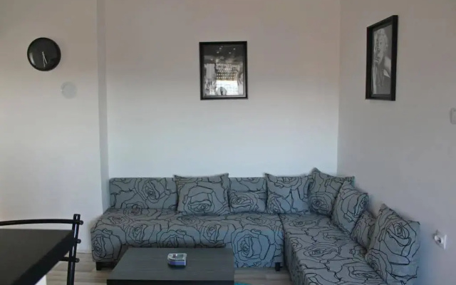 Rooms 018