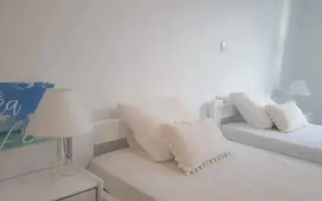 Giannakis Rooms