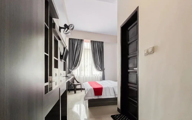 RedDoorz Syariah @ Homestay Haji Soma Makale