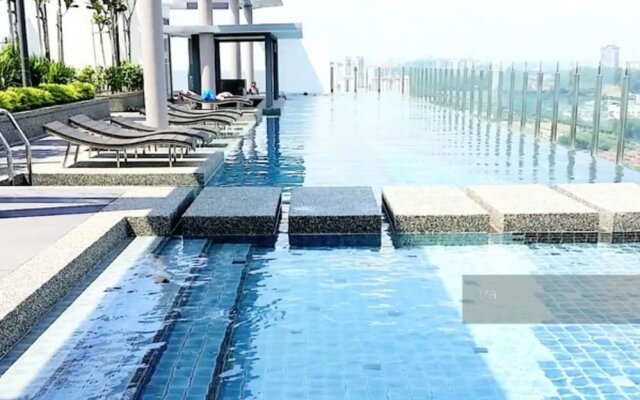 Flexi One South by SYNC in Seri Kembangan, Malaysia from 42$, photos, reviews - zenhotels.com pool