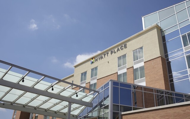 Отель Hyatt Place Columbus/OSU США, Грандвью-Хейтс - отзывы, цены и фото номеров - забронировать отель Hyatt Place Columbus/OSU онлайн вид на фасад