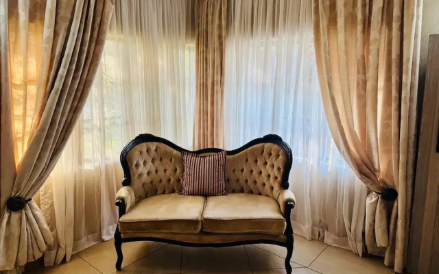 Dwaleni Farm Lodge