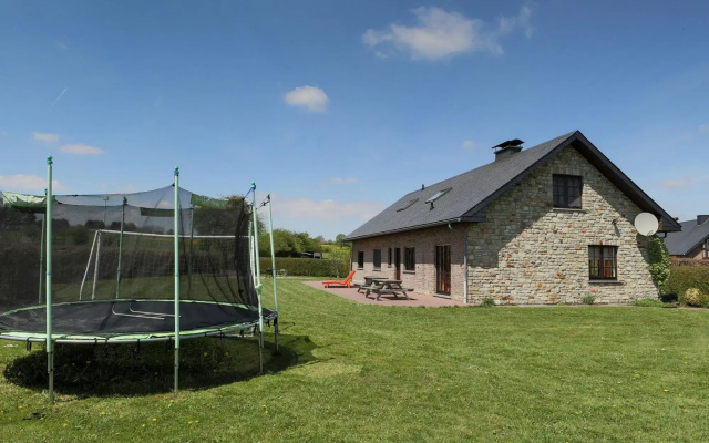 Spacious Holiday Home in the Ardennes with Sauna & Hot Tub