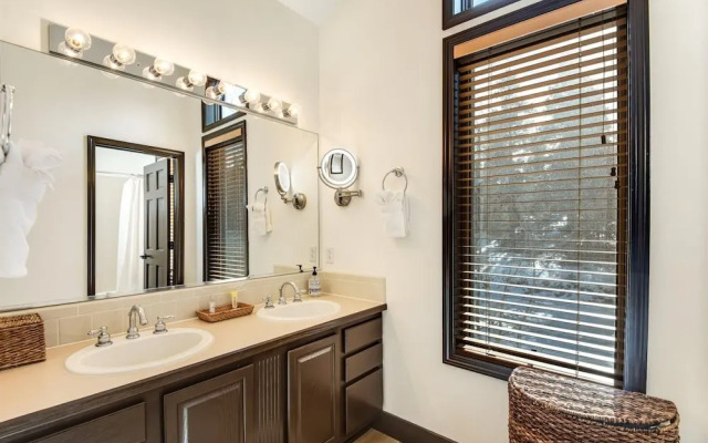 Breckenridge White Wolf Townhome 4 Bedroom
