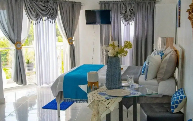 Royal Terrace King Iv