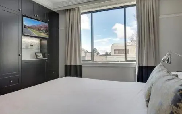 Katoomba Furnished Apartments 2A Bathurst Road