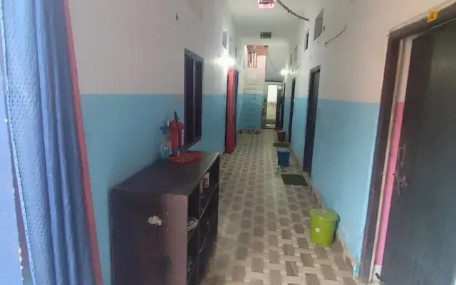Rudrakasha Guest House By GRB