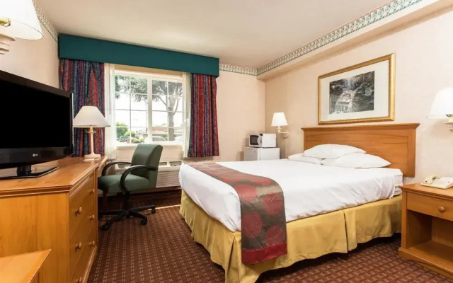 Ramada Portland