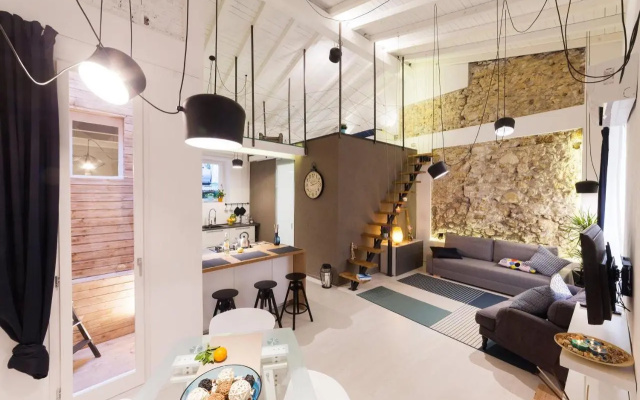 Cavour16 Suite