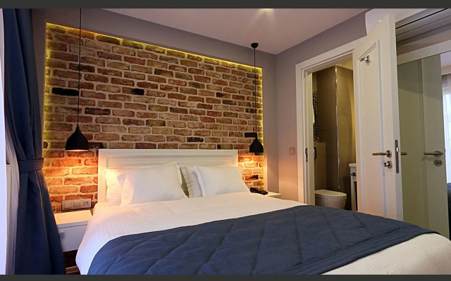 Santa Lucia Suites