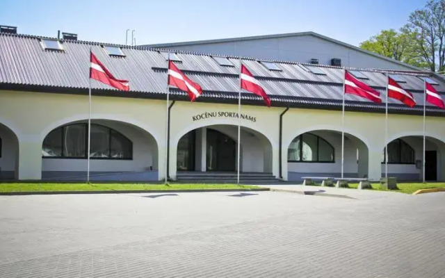Kocēnu sporta nama hostelis