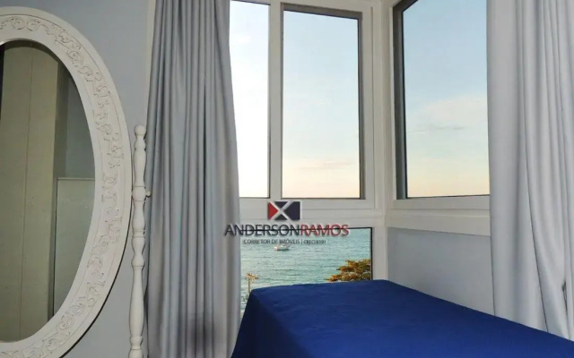 1080 - Apartamento com vista para o mar em Bombinhas