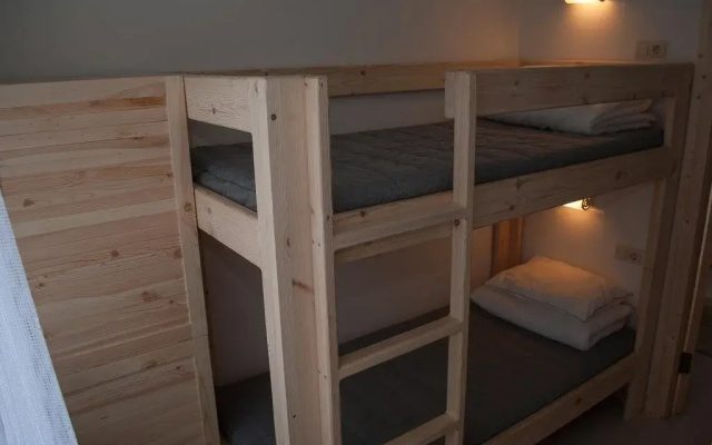 Hostel Zhili-Byli