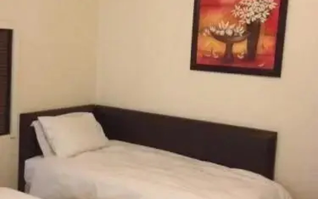 Delarey Lodge and Guest House