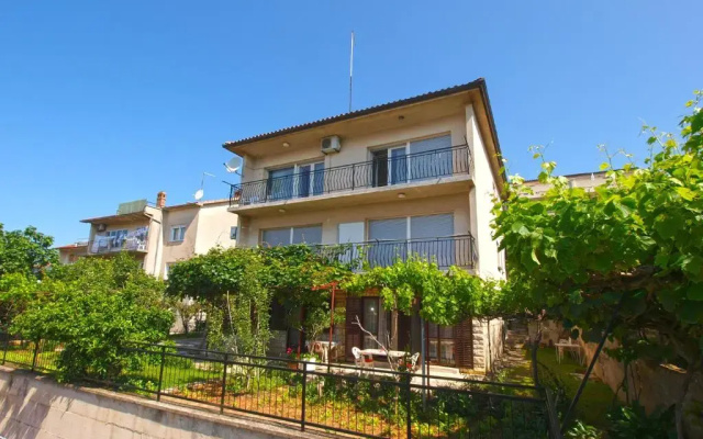 Apartments Viktorija 1828