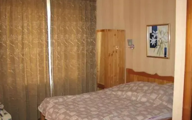 Guest House on Sovetskaya 143