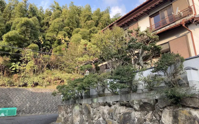 Piano Guest House