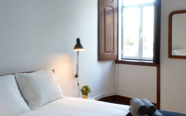 Tomarhousing