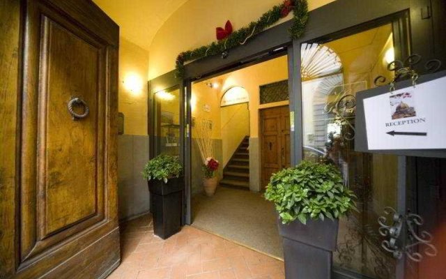 Отель Ginori al DUOMO Италия, Флоренция - отзывы, цены и фото номеров - забронировать отель Ginori al DUOMO онлайн вид на фасад