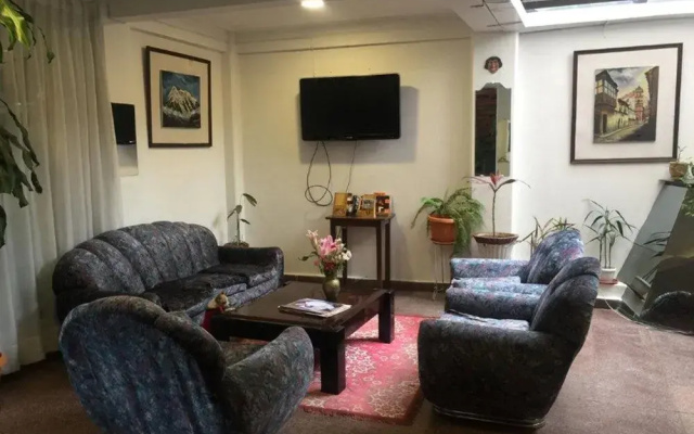 Copacabana Hostal