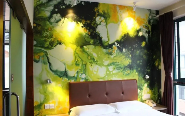 Chat Inn