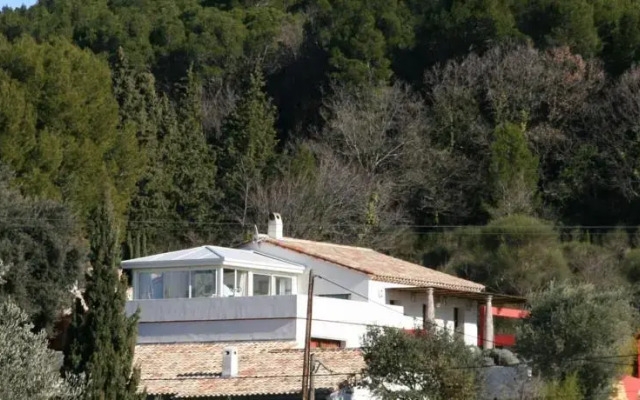 Dar Mona