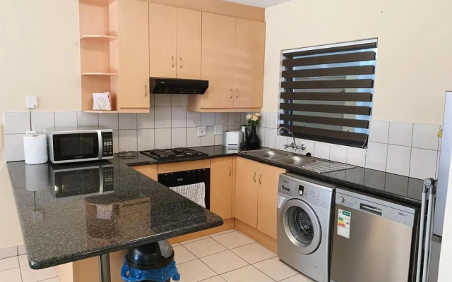 Lillys Quarter 1 - Newly Renovated!
