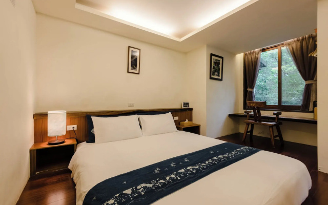 Zhuo Ye Cottage