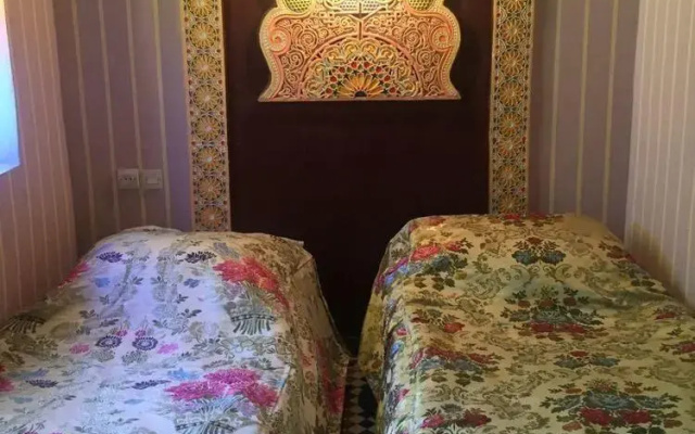 Dar El Karaweiene