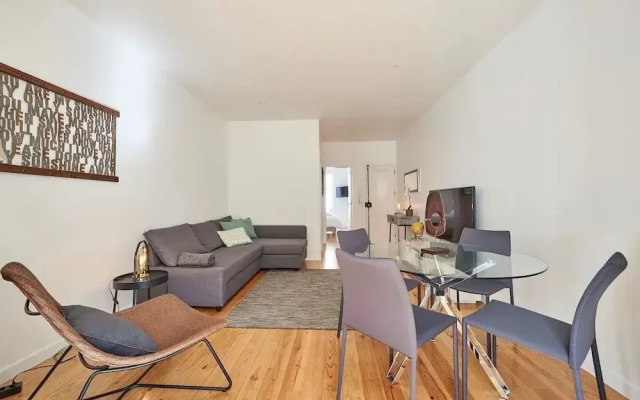 Modern 1-Bed With Ac & Private Terrace