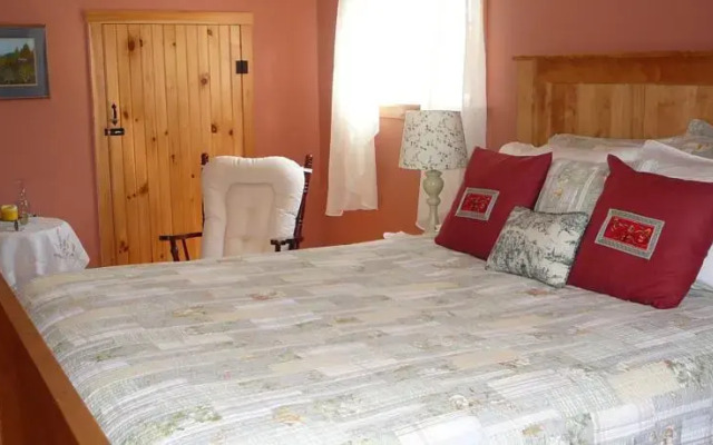 Junes B&B By the Sea
