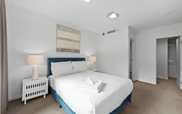 Cirque Apartments