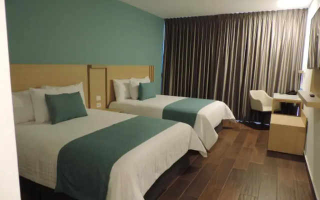 Hotel Plaza Sol
