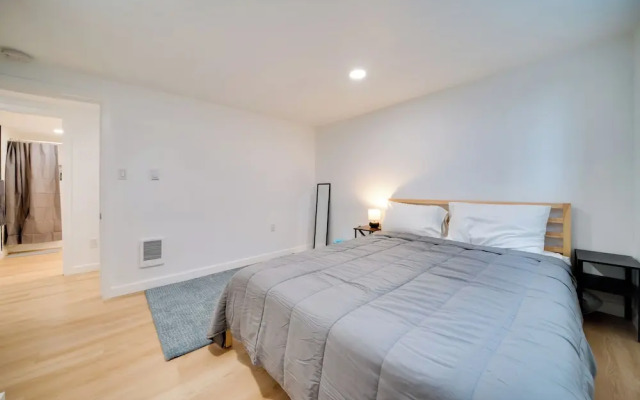 Pet-friendly Seattle Apt Near Dtwn & Lumen Field