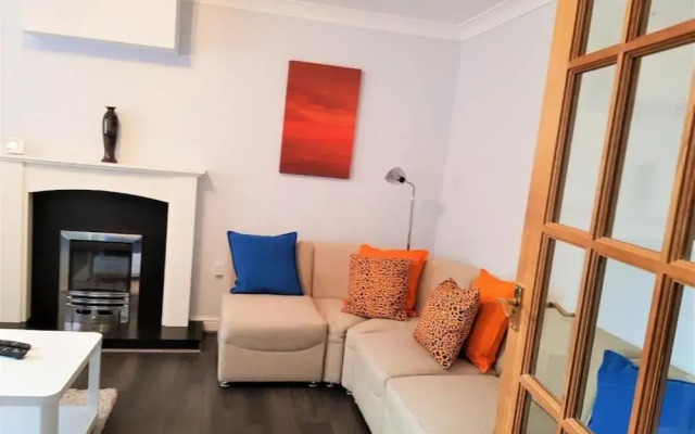 Penllech House - Huku Kwetu