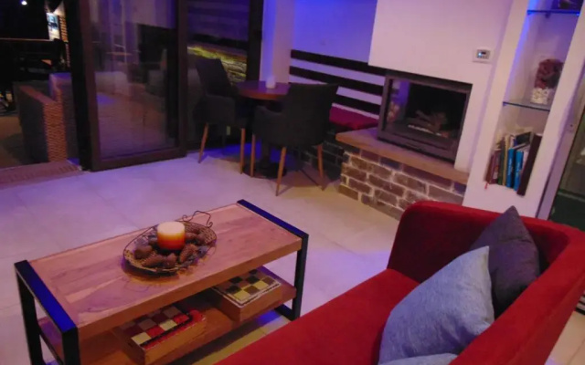 Spela House
