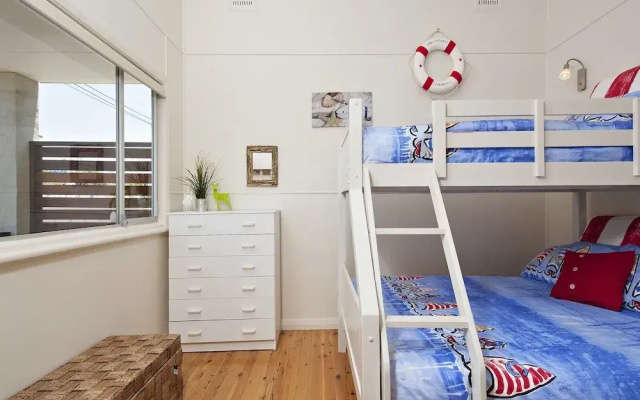 Fingal Beach Shack