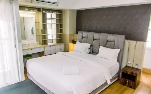 Comfort And Warm Studio At Serpong Greenview Apartment