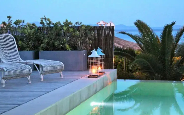 B-Only Beach House