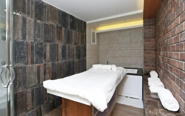 OYO 3911 Hotel Milestone Inn and Spa